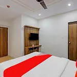 Flagship Hotel Sai Villa