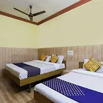 Oyo Hotel Apsara Guest House