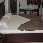 Hotel Raj Tilak