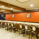 Oyo 2308 Hotel Crown