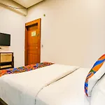 Fabhotel Kyra - Near Airport Road