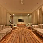 Villa In Thol- Expert Hospitality