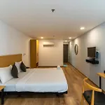 Hotel Sunflare