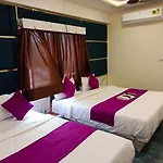 Hotel Karnavati