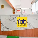 Fabhotel Rest & Peace