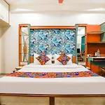 Fabhotel Rest & Peace
