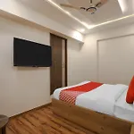 Oyo Hotel Shree Niwas