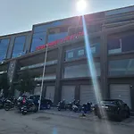 Hotel Allen