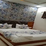 Galaxy Inn Hotel