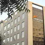 Super Inn Armoise Hotel