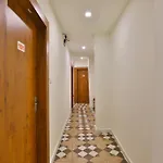 Oyo 30712 Surya Palace