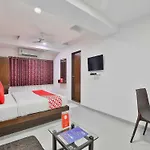 Hotel O Keshav