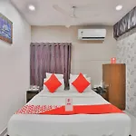 Hotel O Keshav