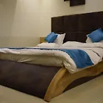 Hotel Madhav