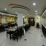 Zo Rooms Ashram Road Paldi Bus Stand