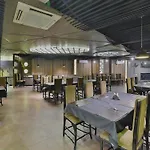Collection O Kia Residency