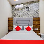 Oyo Hotel King View