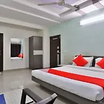 Hotel Nandani