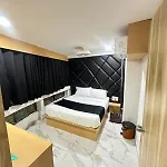 Hotel Prime 24