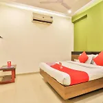 Hotel O Apollo