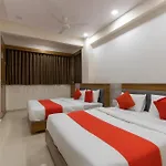 Hotel O Bhavya