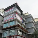 Hotel O Bhavya