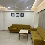 Hotel Flourish International