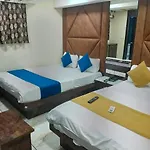 Hotel Raj Palace