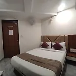Hotel Earth Inn, Subhash Bridge, Ahmedabad