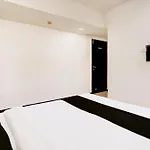 Hotel O Gulaall Inn