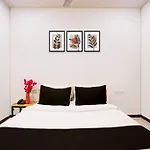 Hotel O Gulaall Inn