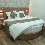 Hotel M1