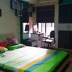Dev\'S Penthouse Home Stay