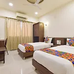 Fabhotel A1 Plaza