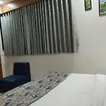 Hotel Primeland Villa Gota