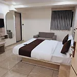 Hotel R K Villa