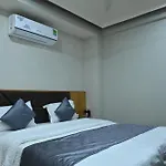 Hotel Sury Villa
