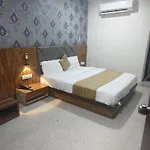 Hotel Shivaay Motera