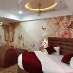 Hotel Matrix Inn