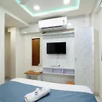 Hotel Nest Sky