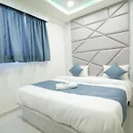 Hotel Nest Sky