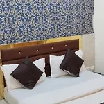 Hotel Bhavya Airport Road