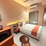 Hotel Fun Regency Motera Ahmedabad