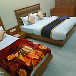 Hotel Green Park,Ahmedabad