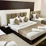 Hotel Dev Palace