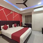 Hotel Avadh Palace, Subhash Bridge, Ahmedabad
