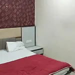 Hotel Crystal