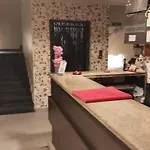 Hotel Crystal