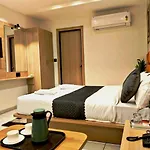 Hotel Sky Gold
