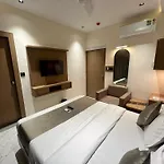 Hotel Pulse Town